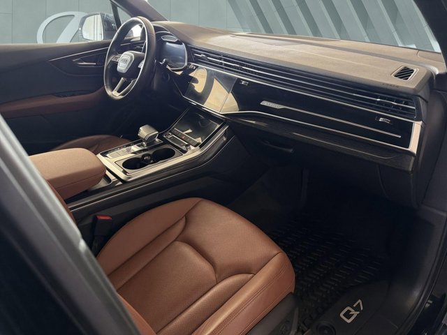 Used 2021 Audi Q7 2.0T Premium Plus AWD/4WD image 26