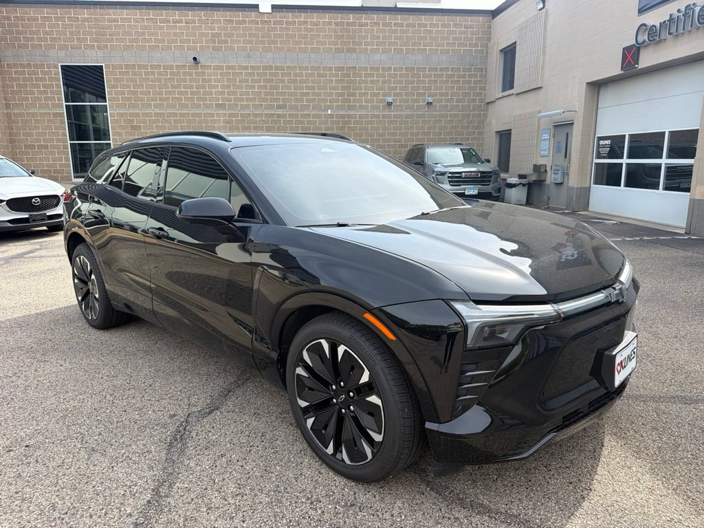 Used 2024 Chevrolet Blazer EV RS AWD/4WD image 3
