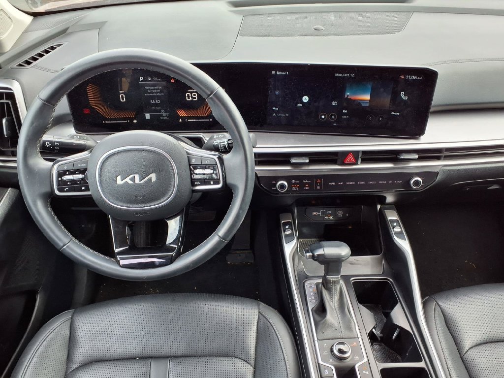 Used 2025 Kia Sorento S AWD/4WD image 10