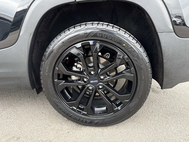 Used 2021 GMC Terrain SLE w/ Driver Convenience Package image 30