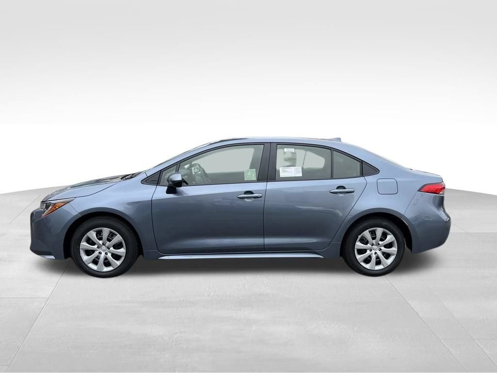 New 2026 Toyota Corolla LE FWD image 2