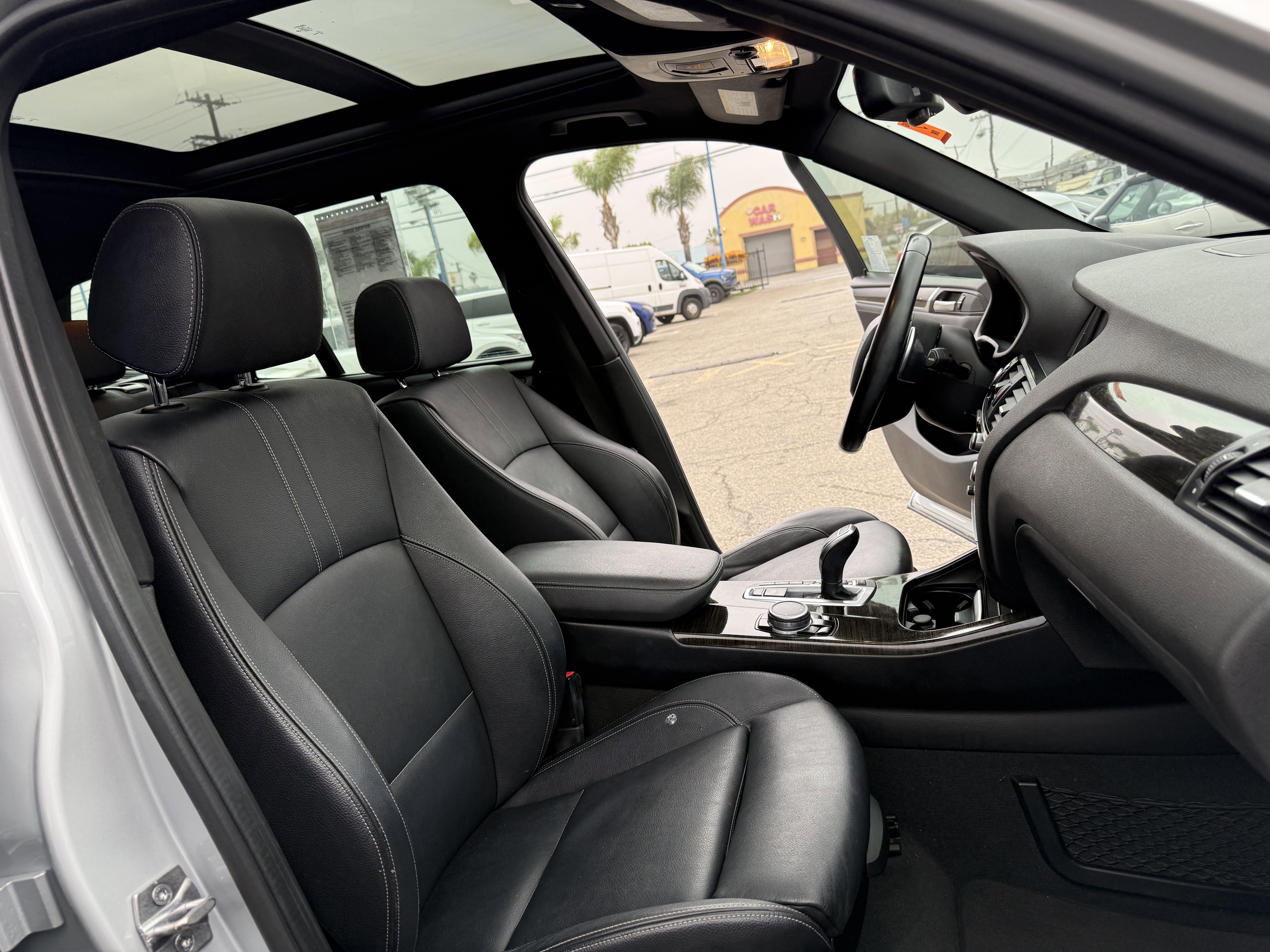 Used 2016 BMW X3 xDrive35i w/ M Sport image 22