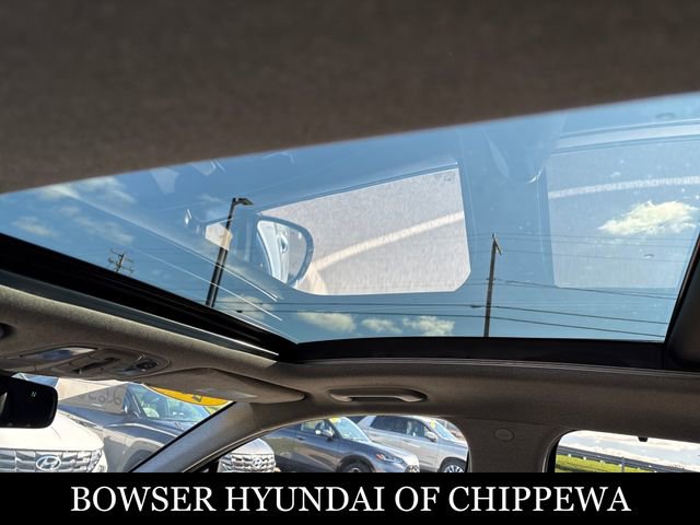 Used 2019 Hyundai Santa Fe AWD image 11