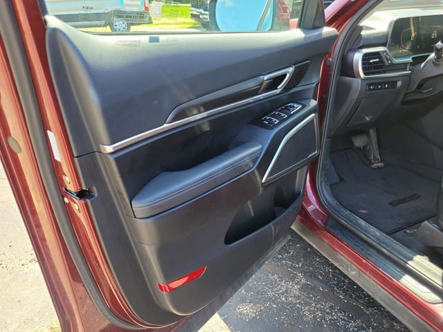 Used 2024 Kia Telluride S w/ S Sunroof Package image 7