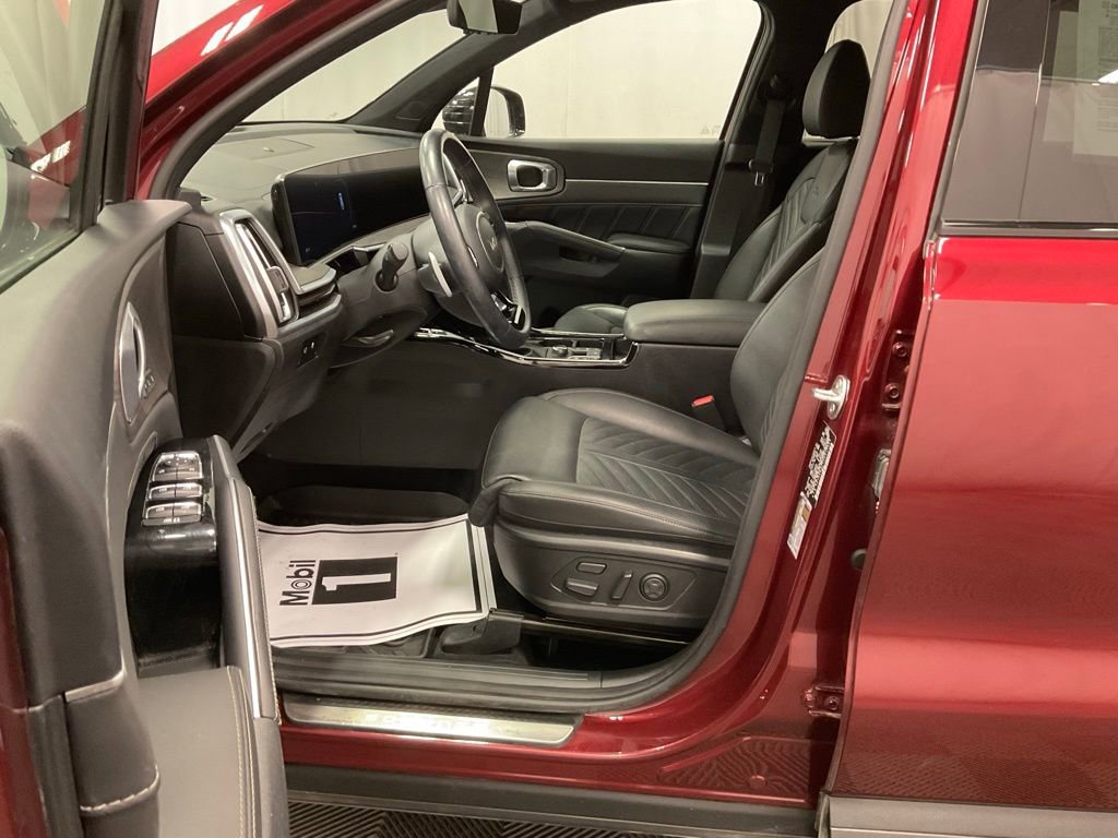Used 2025 Kia Sorento SX Prestige image 7