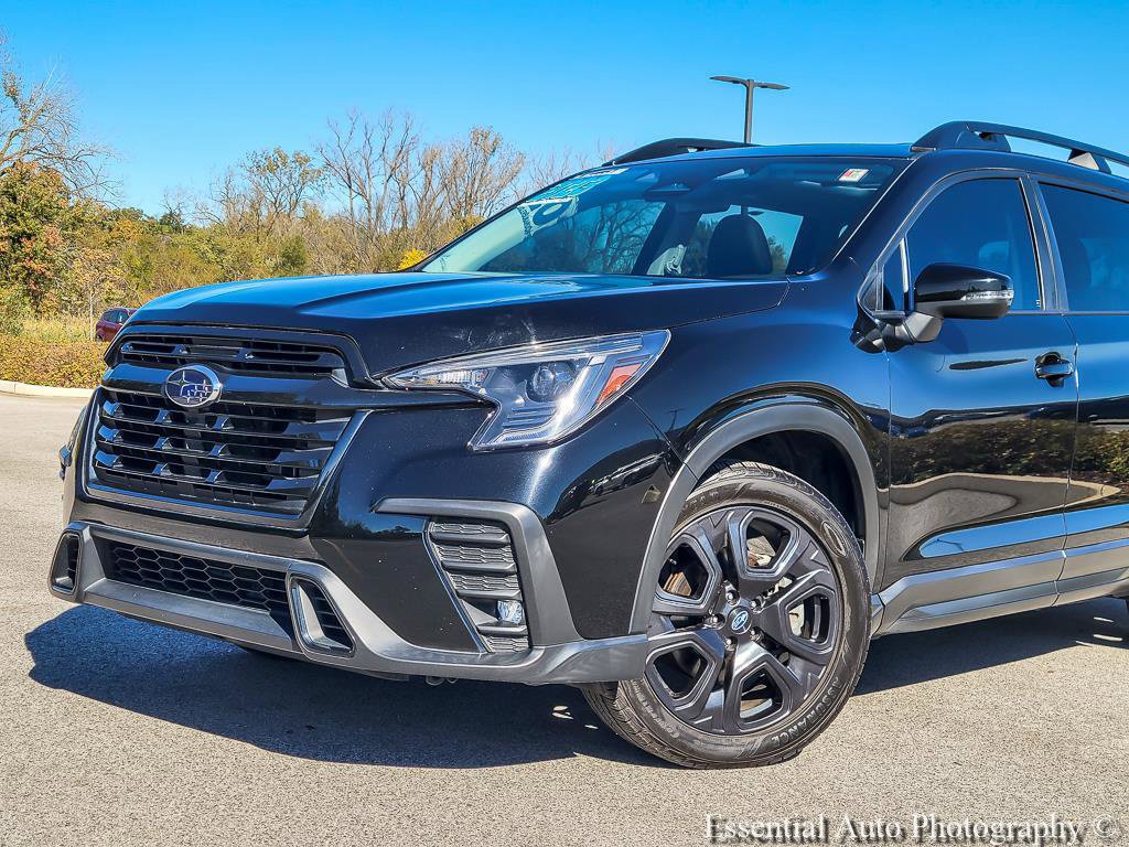 Used 2023 Subaru Ascent Onyx Edition AWD/4WD image 2
