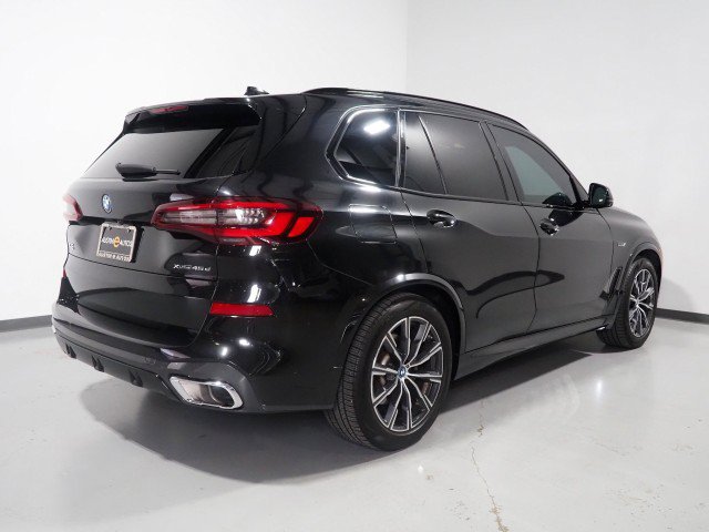 Used 2023 BMW X5 xDrive45e w/ Executive Package AWD/4WD image 6