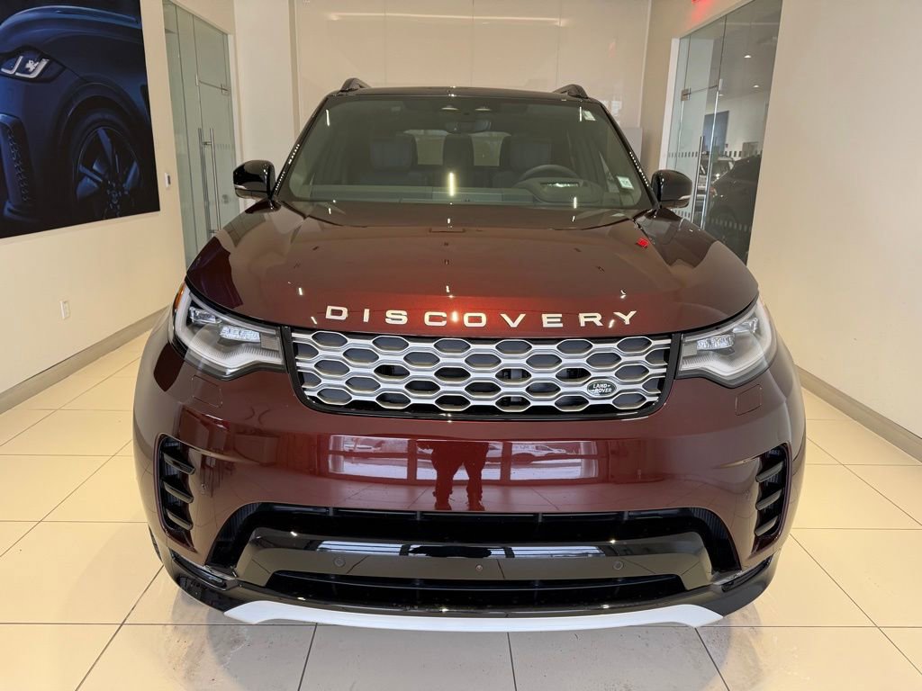 New 2026 Land Rover Discovery Limited Edition AWD/4WD image 7
