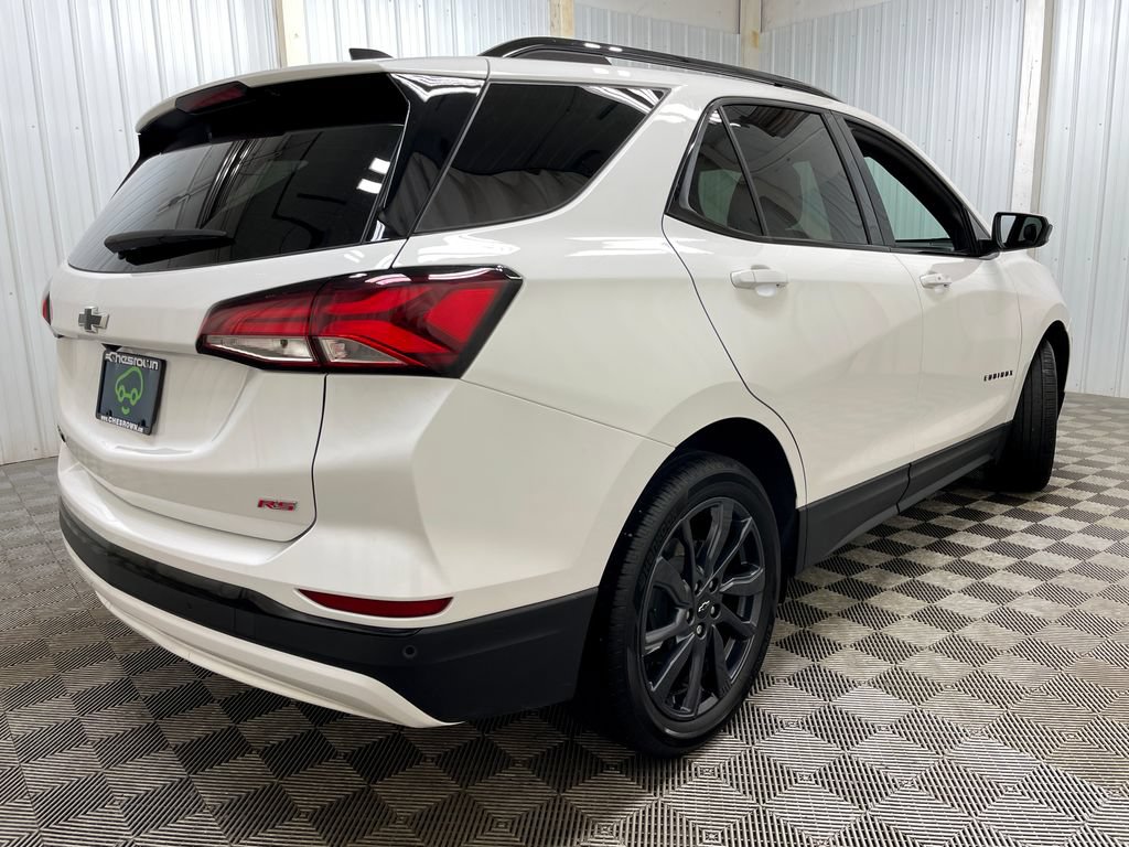 Certified 2024 Chevrolet Equinox RS w/ LPO, Floor Liner Package FWD image 18