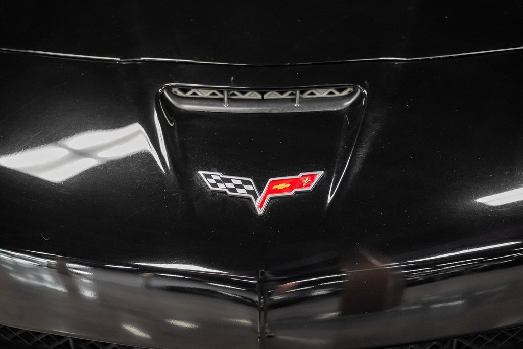 Used 2007 Chevrolet Corvette Z06 w/ Preferred Equipment Group image 5