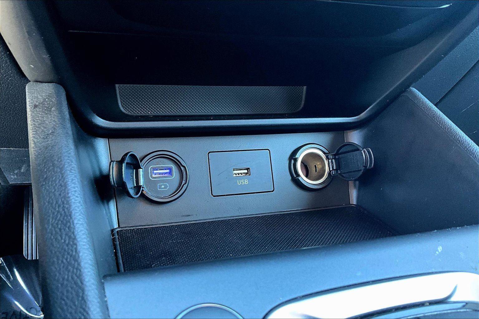 Used 2023 Hyundai Kona SEL w/ Cargo Package image 32