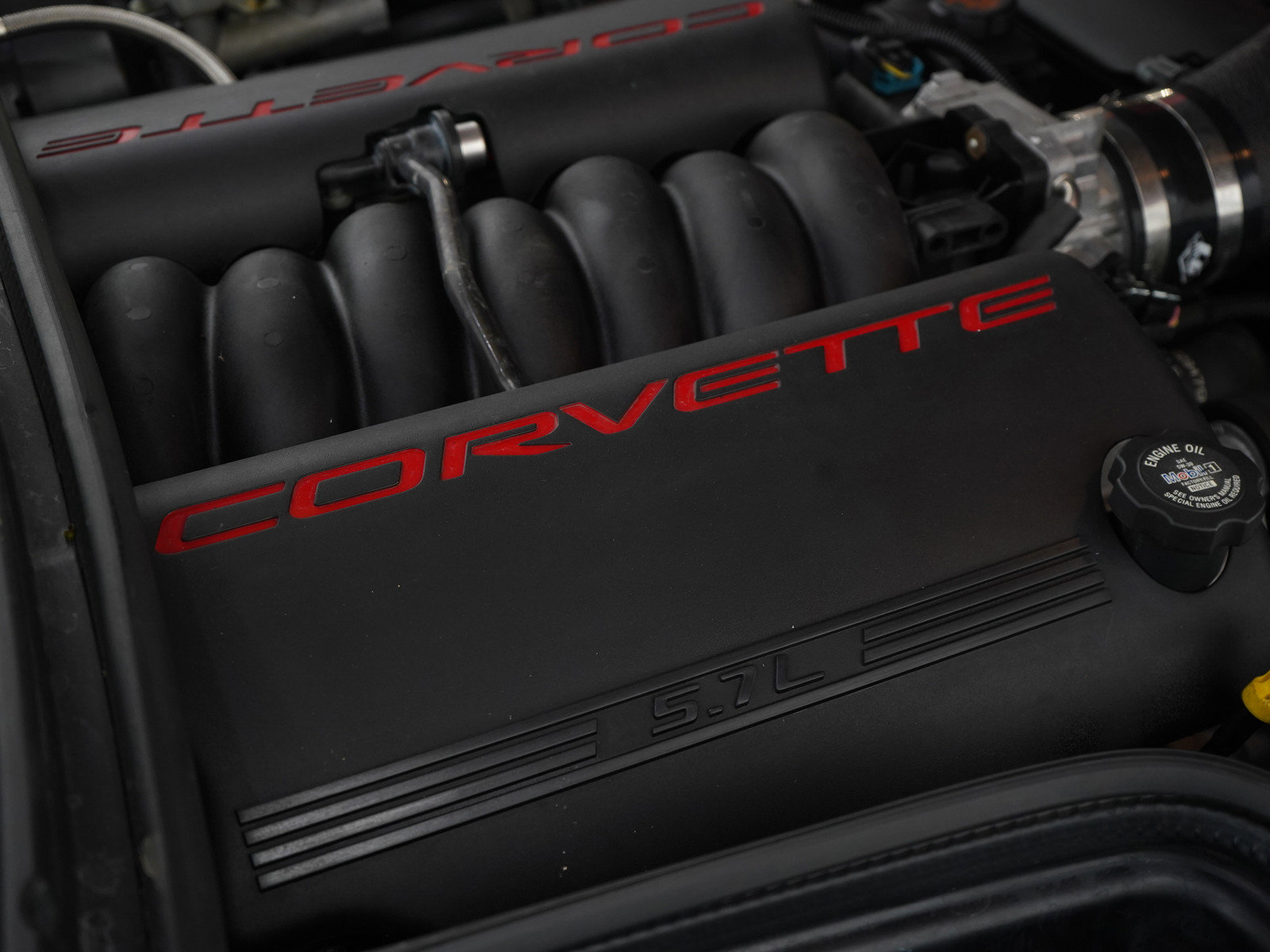 Used 2000 Chevrolet Corvette Convertible w/ Memory Pkg RWD image 31