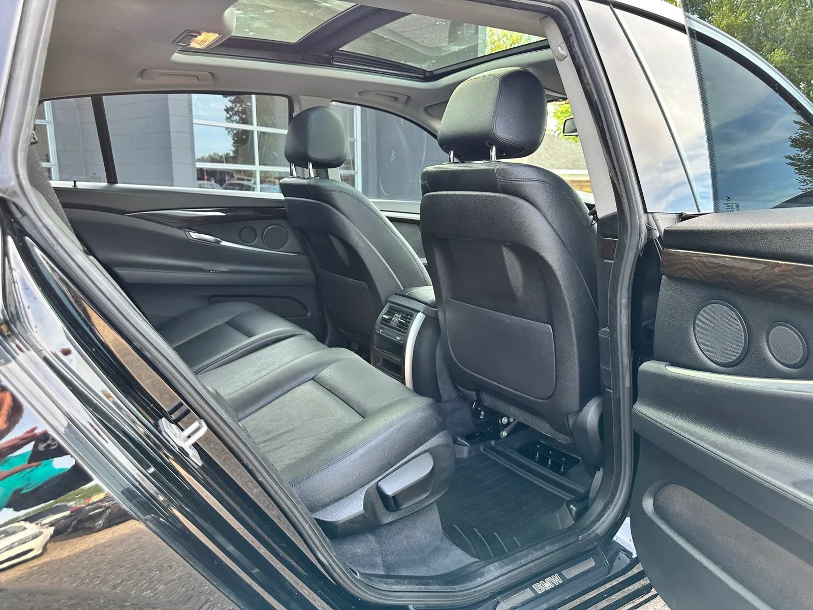 Used 2017 BMW 535i Gran Turismo xDrive AWD/4WD image 20