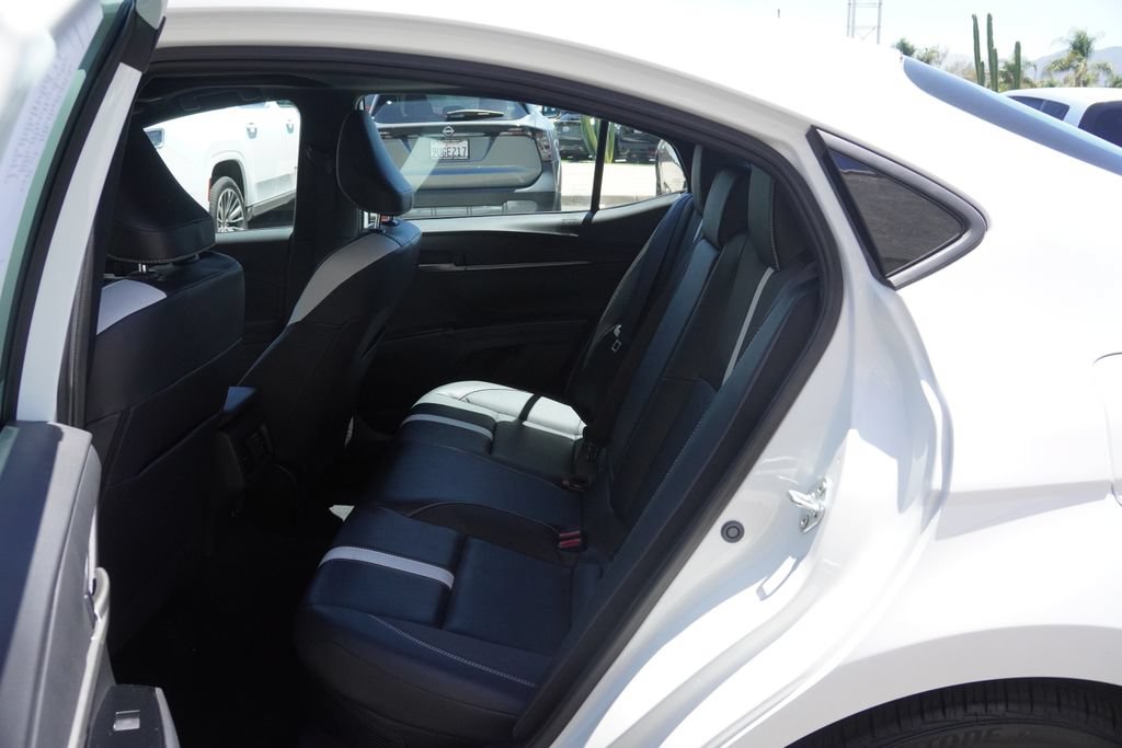 Used 2025 Toyota Camry SE w/ Multimedia Upgrade Package FWD image 33