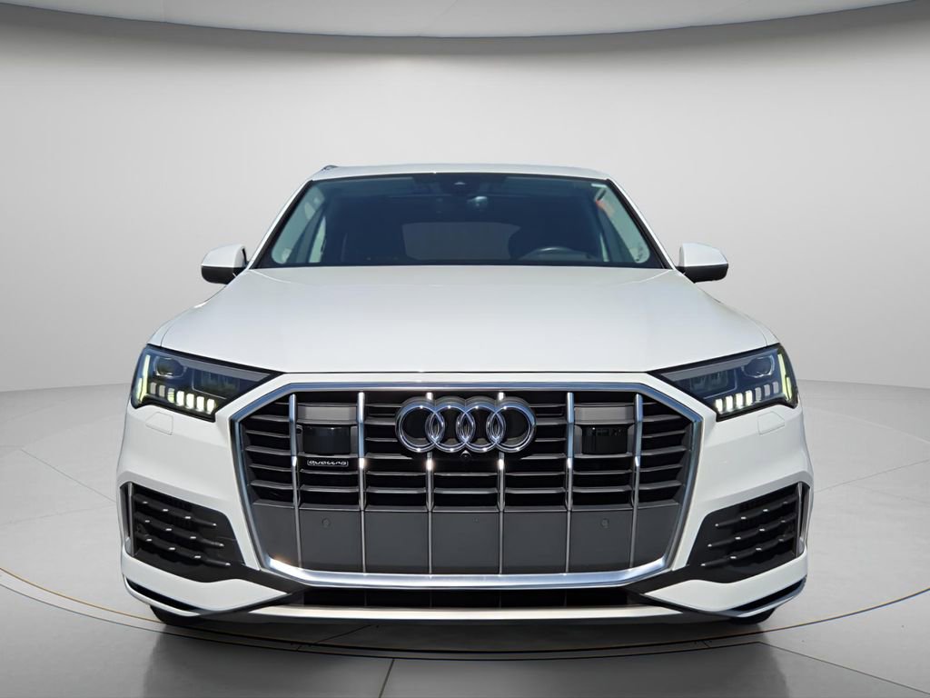 Certified 2023 Audi Q7 3.0T Prestige image 4