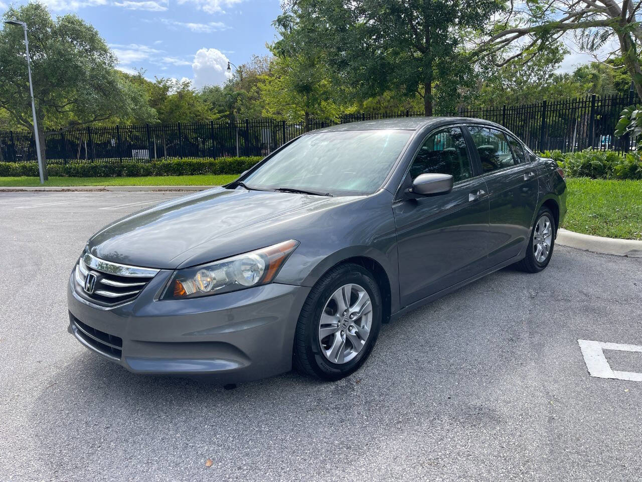 Used 2011 Honda Accord SE image 4