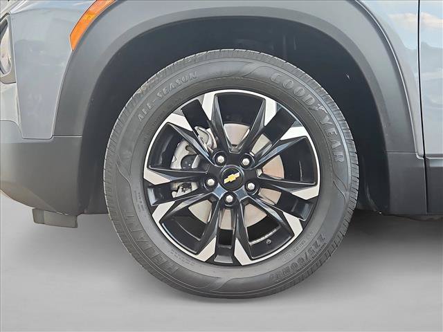 Used 2021 Chevrolet TrailBlazer LT FWD image 24