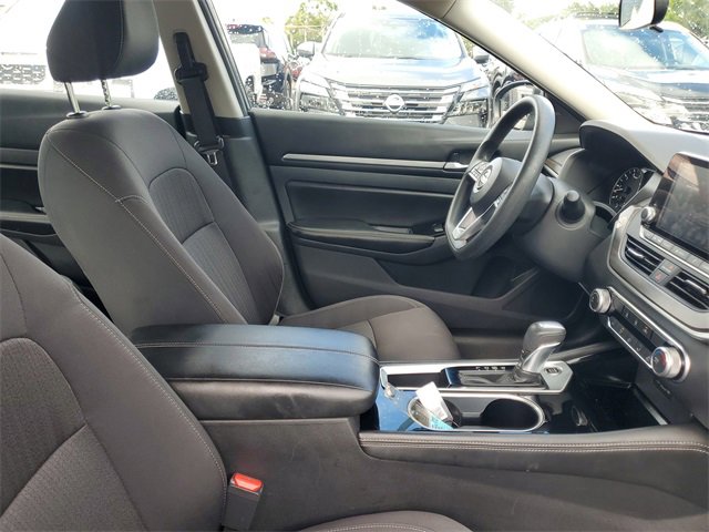 Used 2023 Nissan Altima 2.5 SV image 31