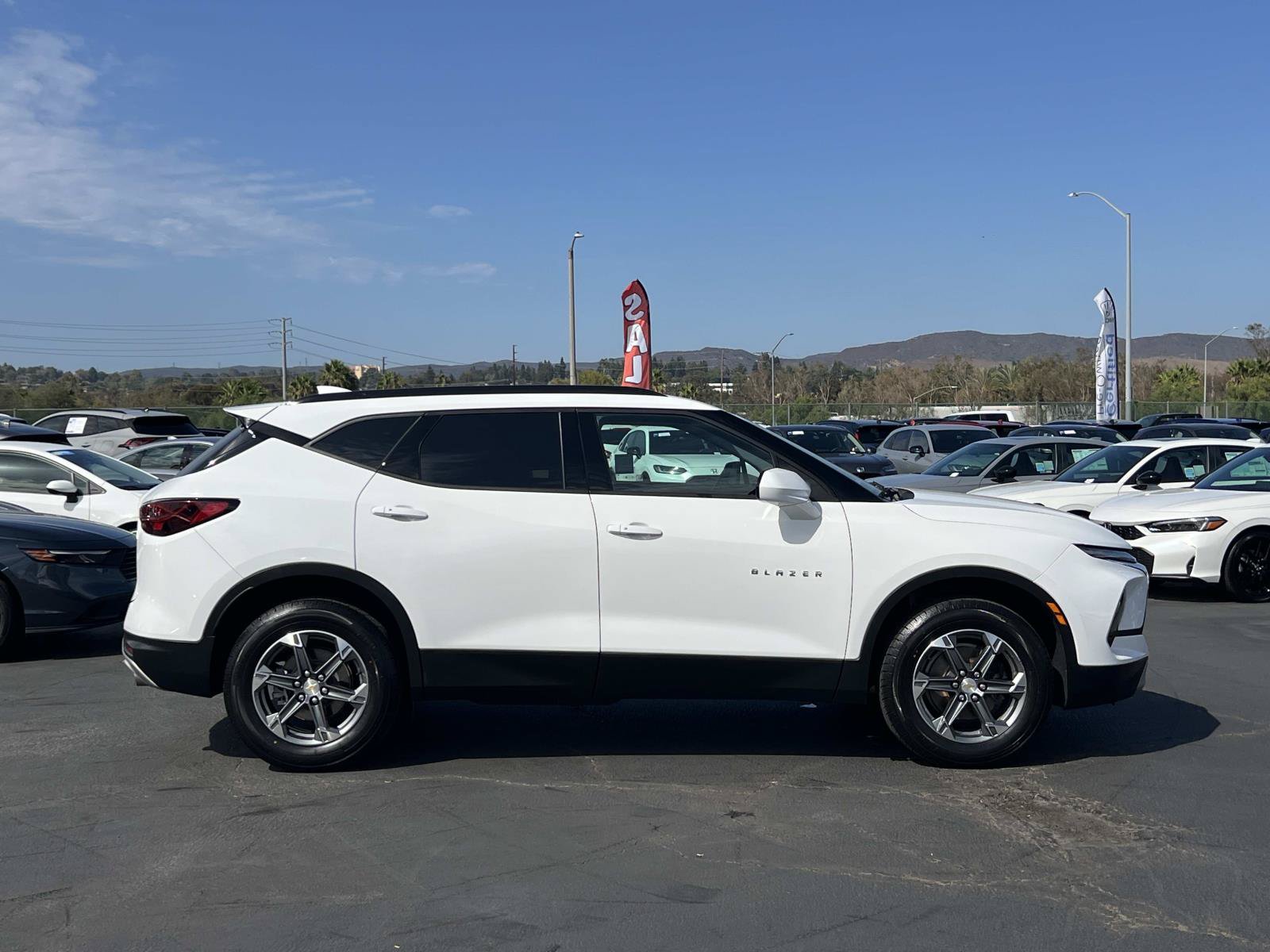 Used 2024 Chevrolet Blazer LT w/ Convenience Package FWD image 25