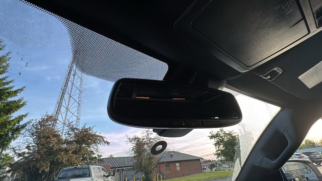 Used 2023 Toyota Tacoma Limited w/ Black Out Package (TMS) AWD/4WD image 28