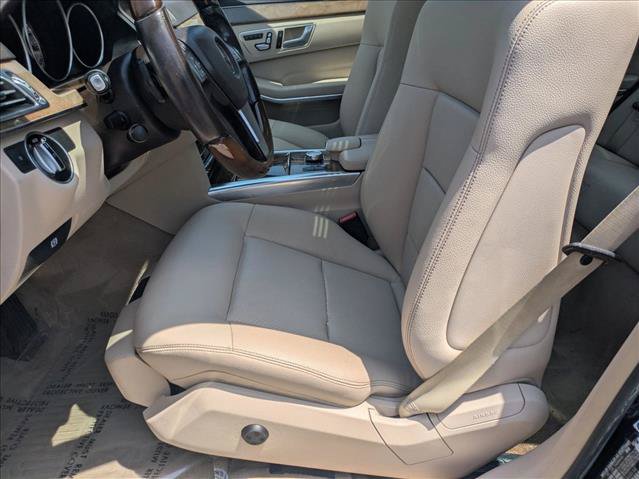 Used 2014 Mercedes-Benz E 350 4MATIC Sedan image 17