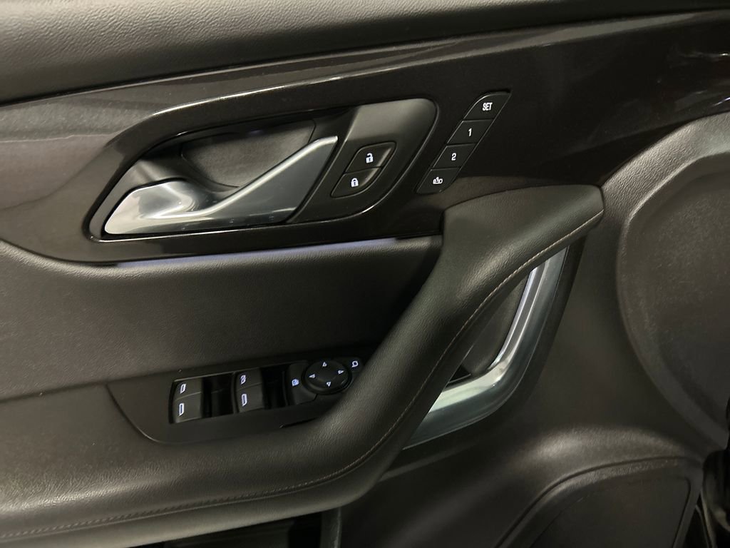 Used 2019 Chevrolet Blazer Premier w/ Sun and Wheels Package image 14