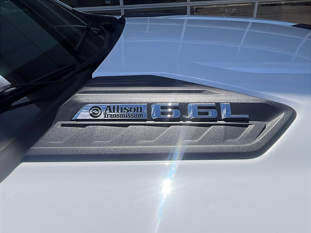 Used 2024 Chevrolet Silverado 3500 LT w/ Z71 Sport Edition AWD/4WD image 5