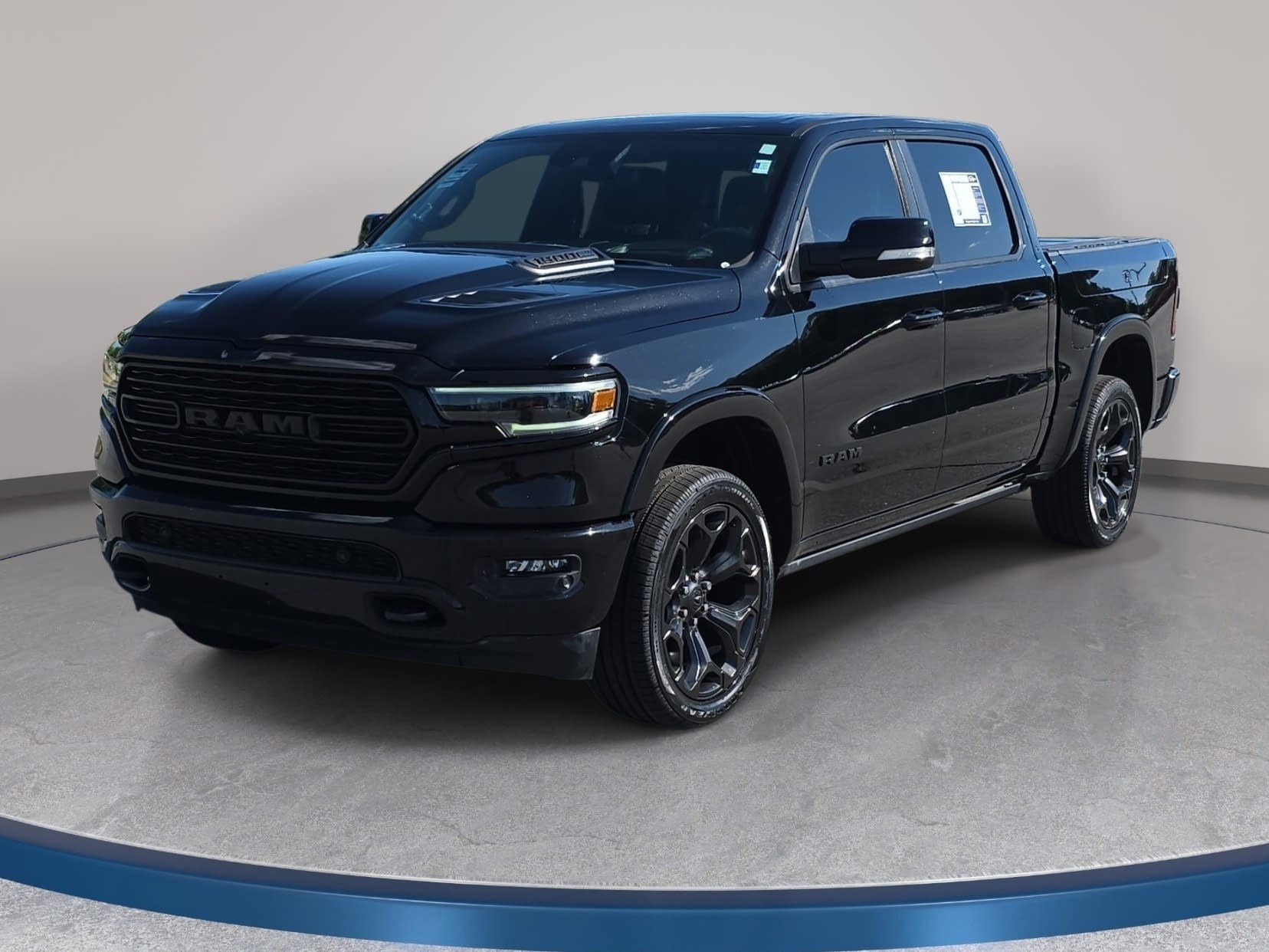Used 2021 RAM 1500 Limited w/ Night Edition AWD/4WD image 1