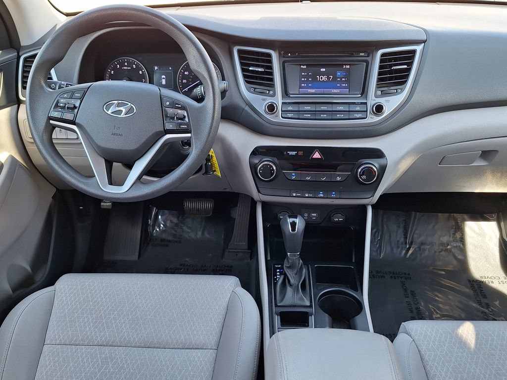Used 2017 Hyundai Tucson SE w/ SE Popular Package 02 FWD image 12
