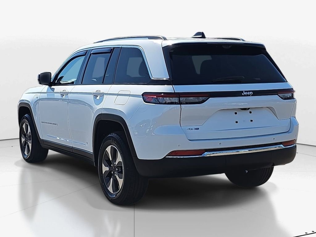 Used 2022 Jeep Grand Cherokee Limited 4xe w/ Luxury Tech Group II image 7
