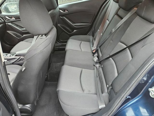 Used 2016 MAZDA MAZDA3 i Touring image 15