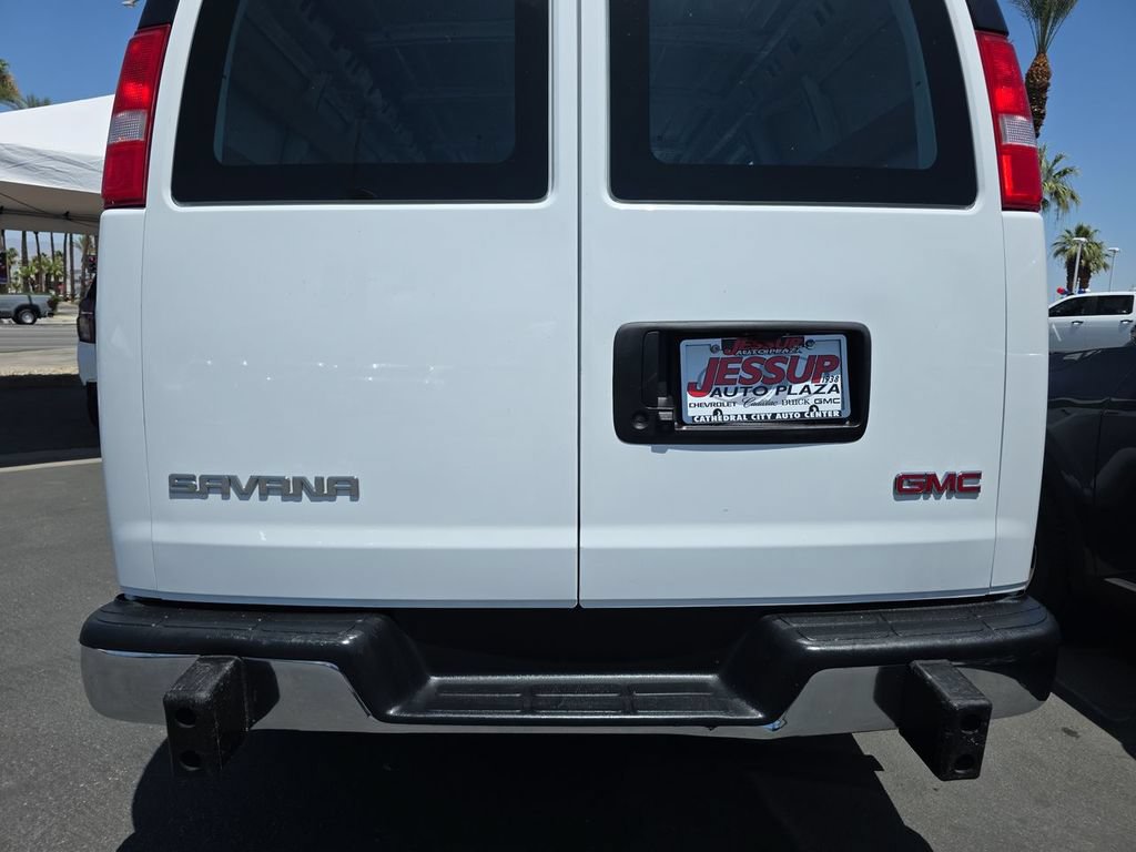 Used 2024 GMC Savana 2500 w/ Driver Convenience Package RWD image 31