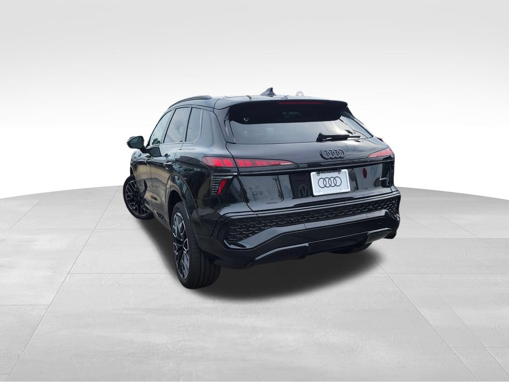 New 2026 Audi Q3 quattro 2.0T AWD/4WD image 4