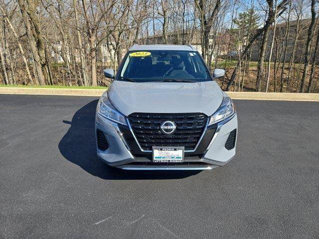 Used 2023 Nissan Kicks SV FWD image 7