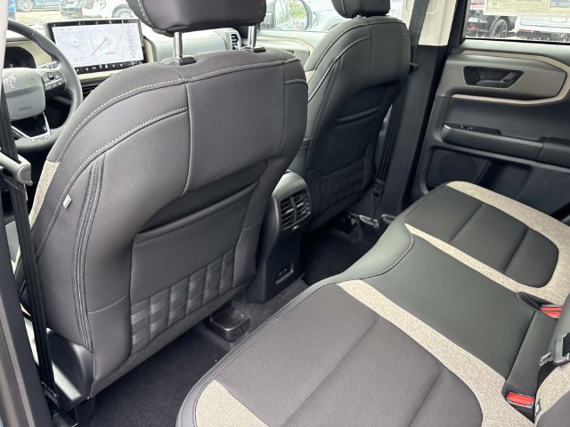 New 2026 Ford Bronco Sport Big Bend w/ Convenience Package AWD/4WD image 16