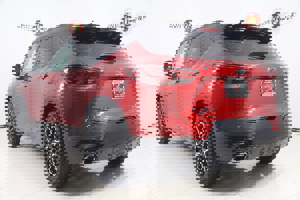 Used 2023 Chevrolet Blazer RS image 5