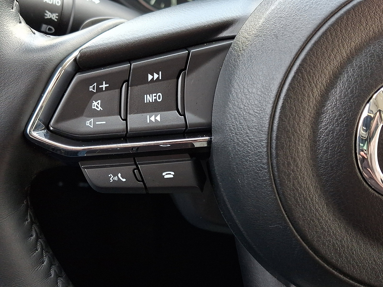 Certified 2025 MAZDA CX-5 AWD 2.5 S w/ Premium Plus Pkg image 21