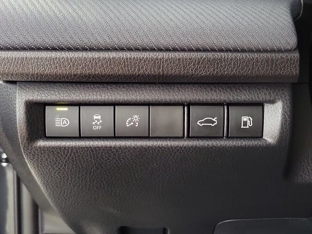 Used 2026 Toyota Camry SE FWD image 23