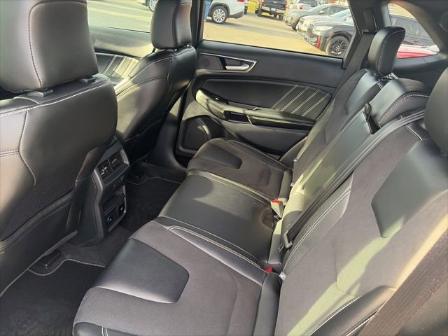 Used 2024 Ford Edge ST w/ Equipment Group 401A image 11