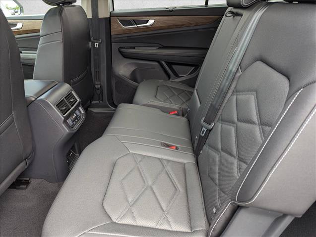 New 2026 Volkswagen Atlas SE FWD image 25