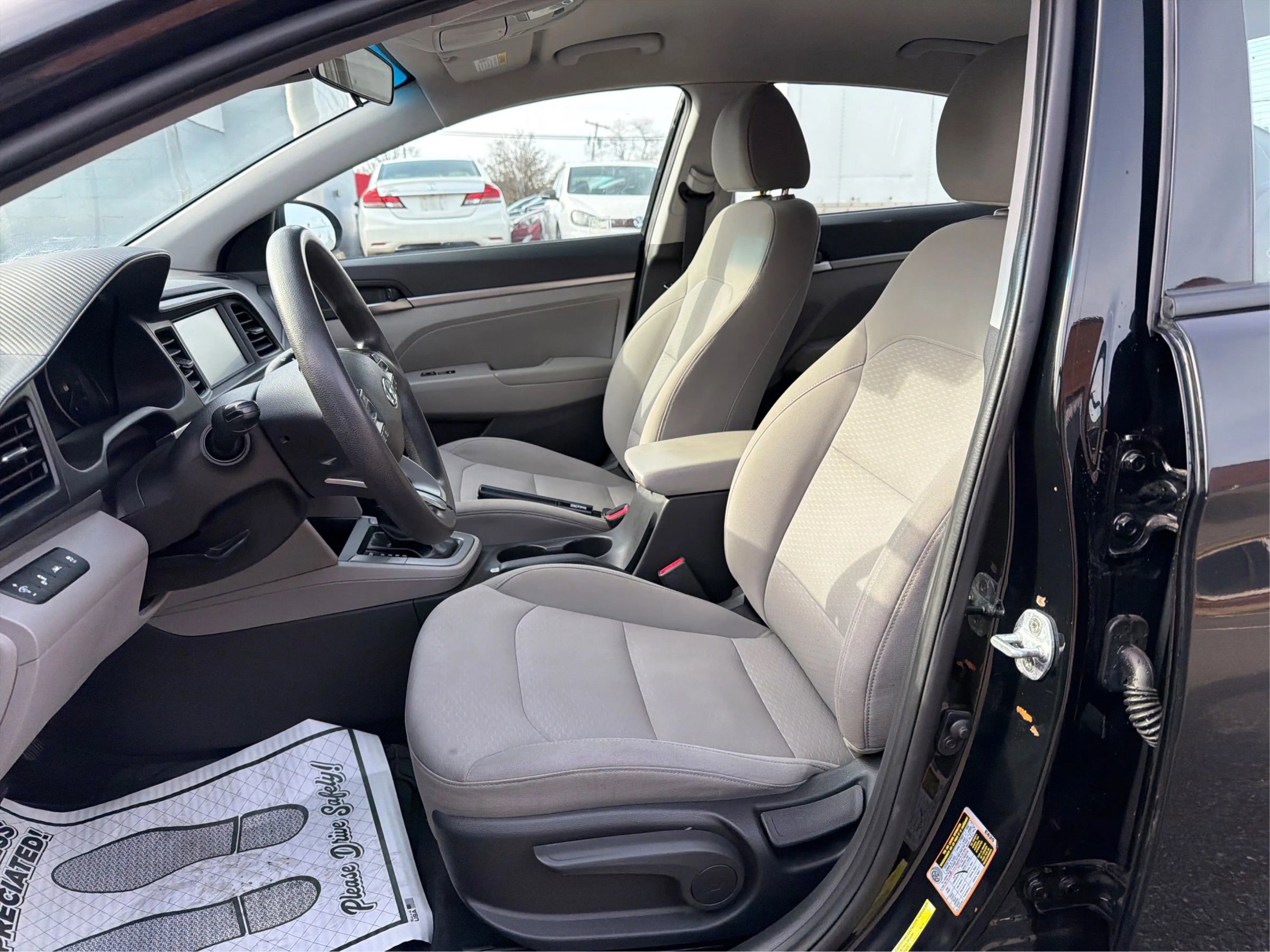 Used 2020 Hyundai Elantra SEL FWD image 11
