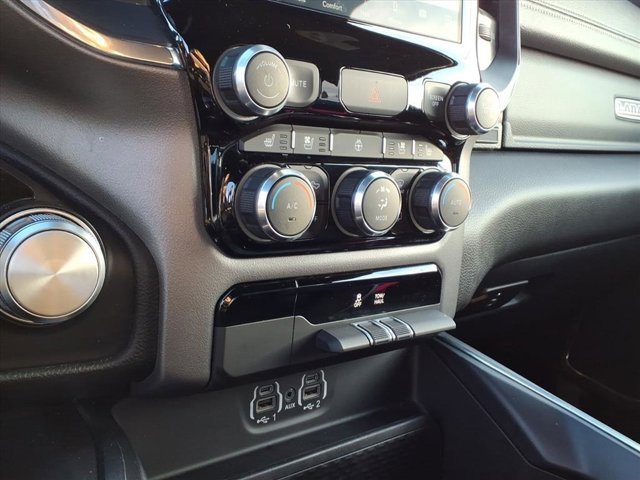 Used 2024 RAM 1500 Laramie image 13