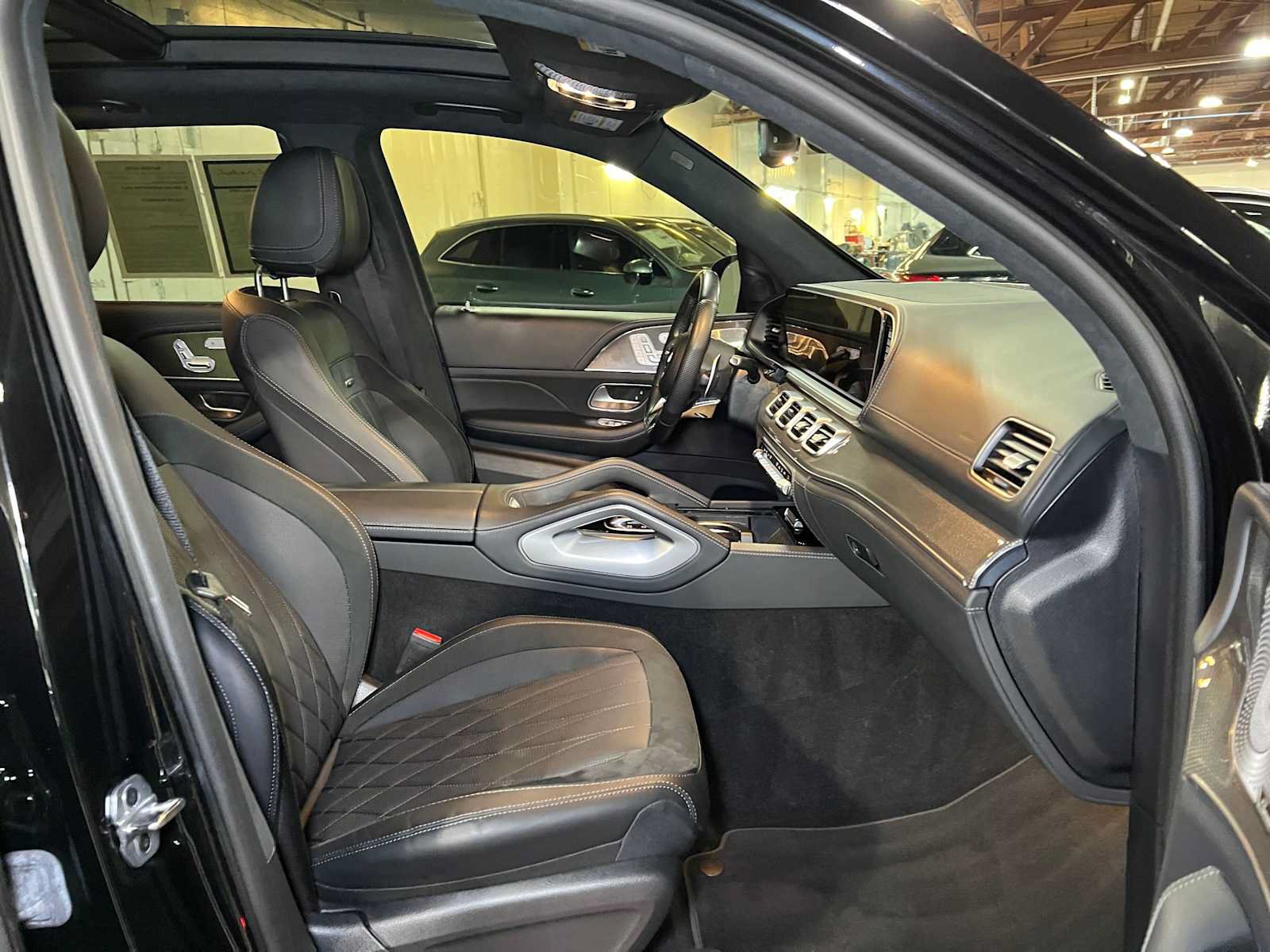 Used 2022 Mercedes-Benz GLE 63 AMG S image 12