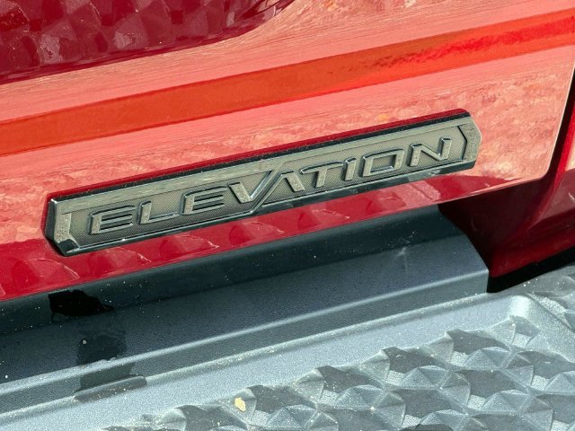Used 2024 GMC Canyon Elevation w/ Convenience Package AWD/4WD image 12