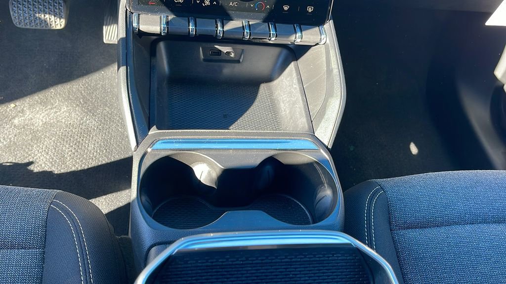 Used 2026 GMC Terrain Elevation w/ Black Edition image 19