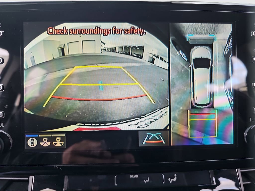 Certified 2022 Toyota Sienna Platinum image 14