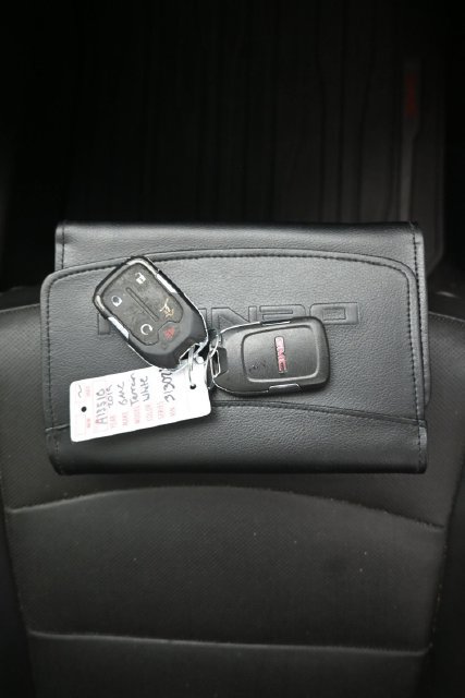 Used 2019 GMC Terrain Denali AWD/4WD image 12