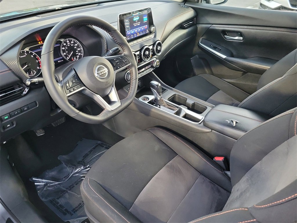 Used 2023 Nissan Sentra SR w/ Trunk Package image 12