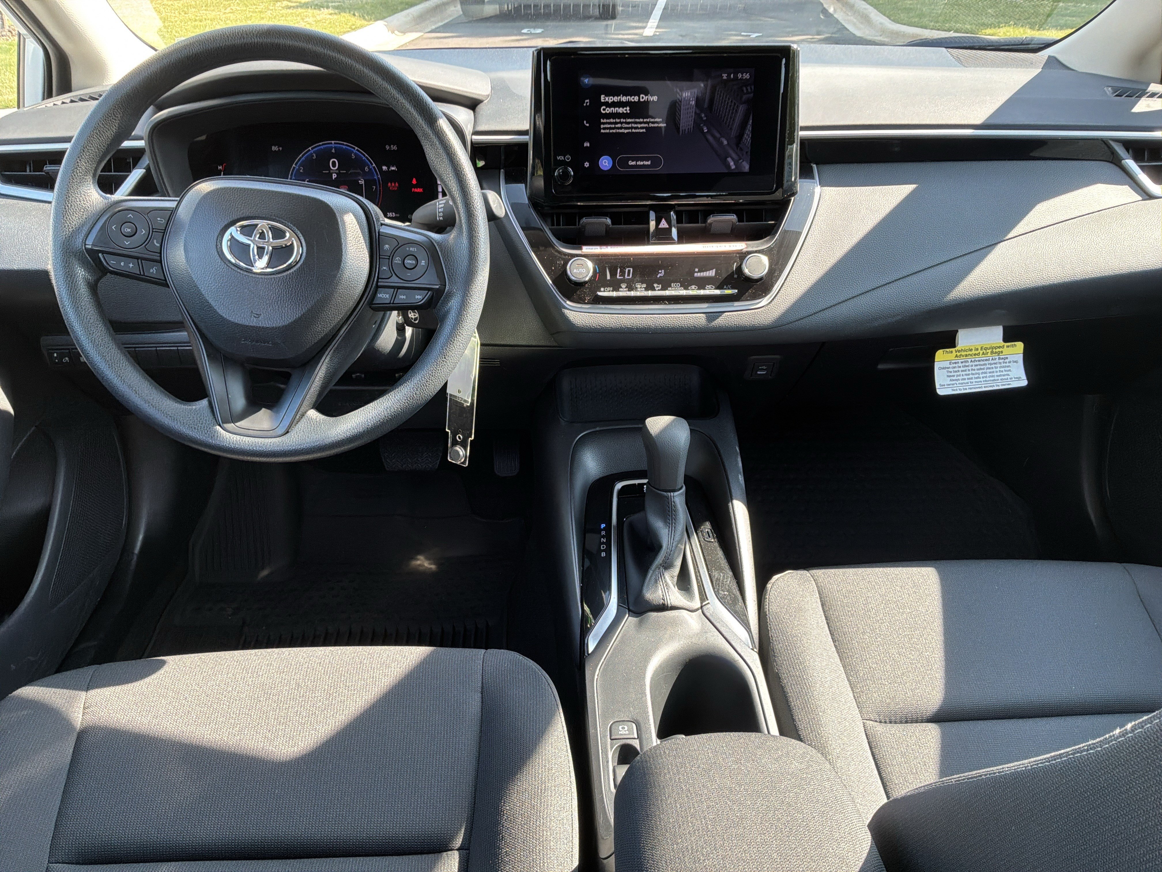 Used 2026 Toyota Corolla LE FWD image 28