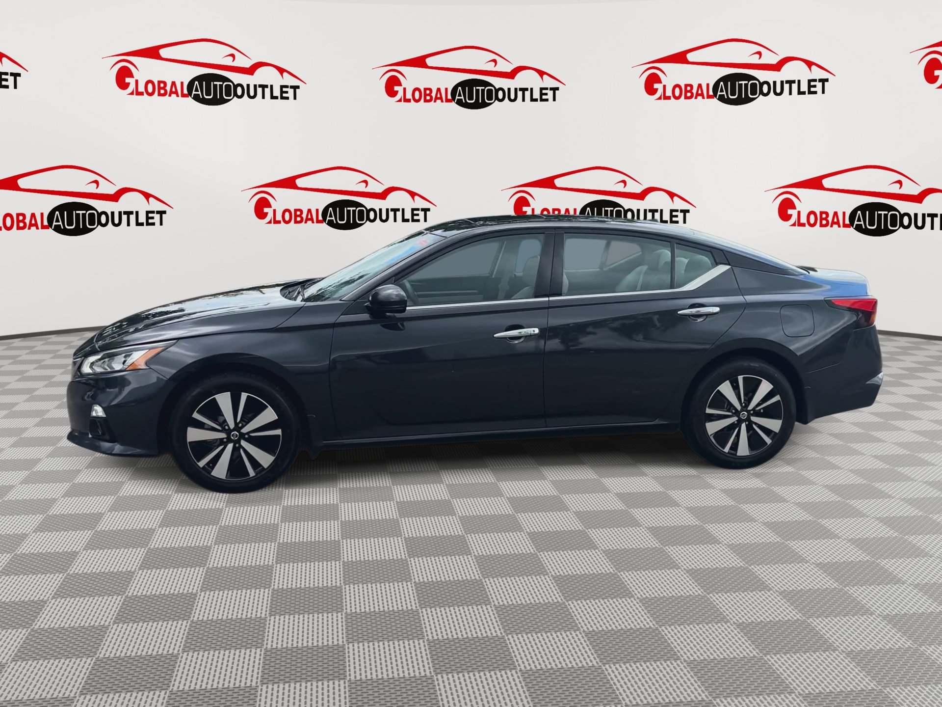 Used 2022 Nissan Altima 2.5 SL AWD/4WD image 5